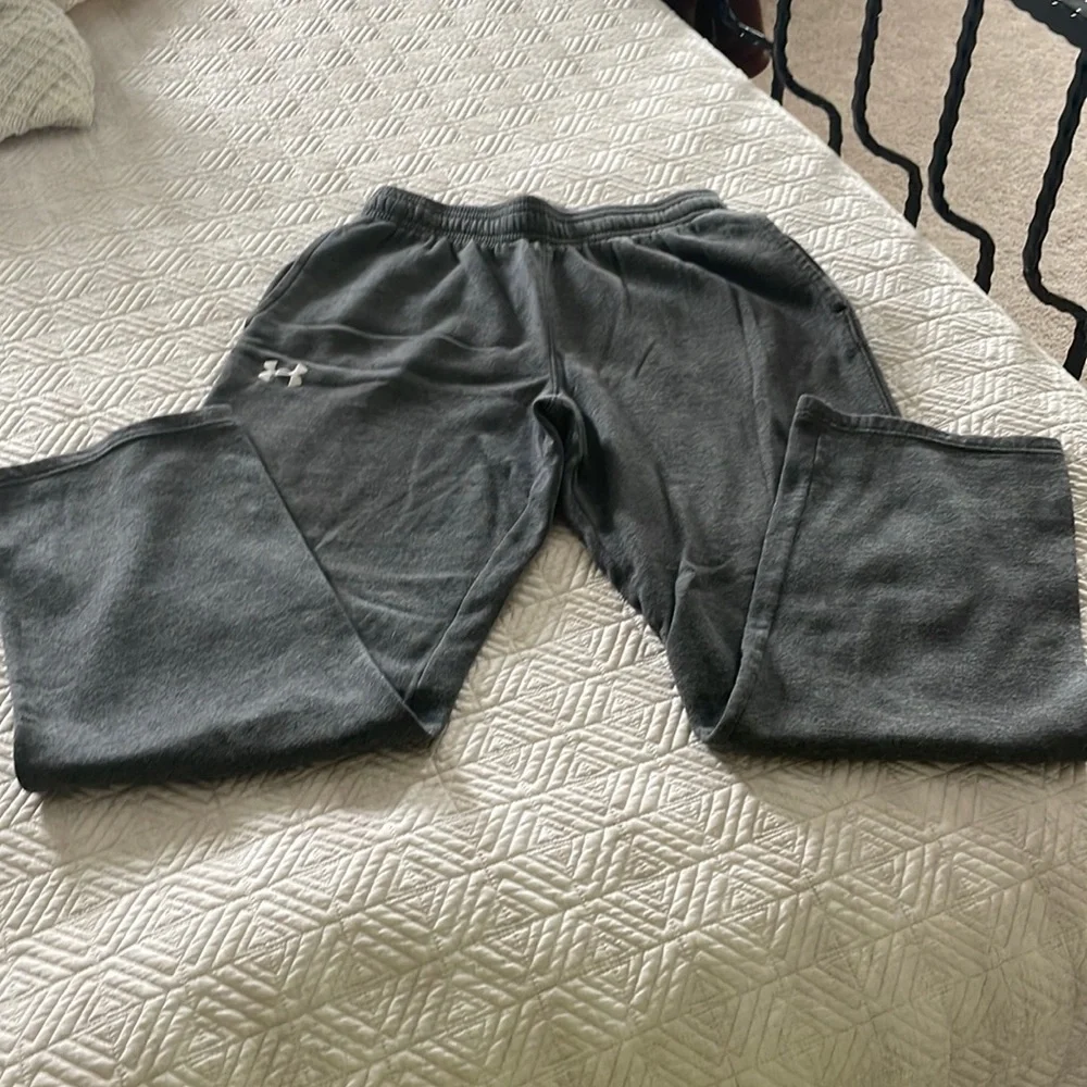 UA Mens sweats - Picture 1 of 4